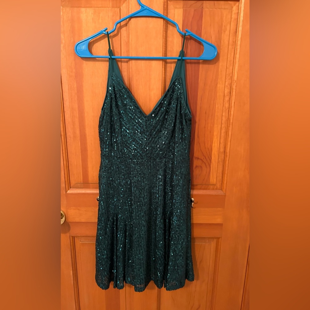 Lulu’s Green Sequin Homecoming Dress Size S